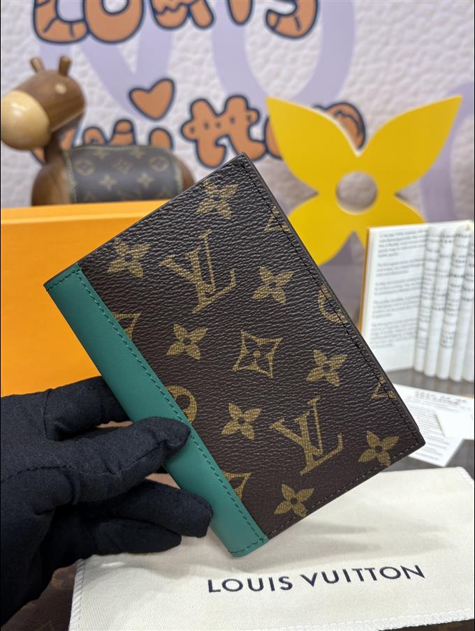 2025224M12827121337213