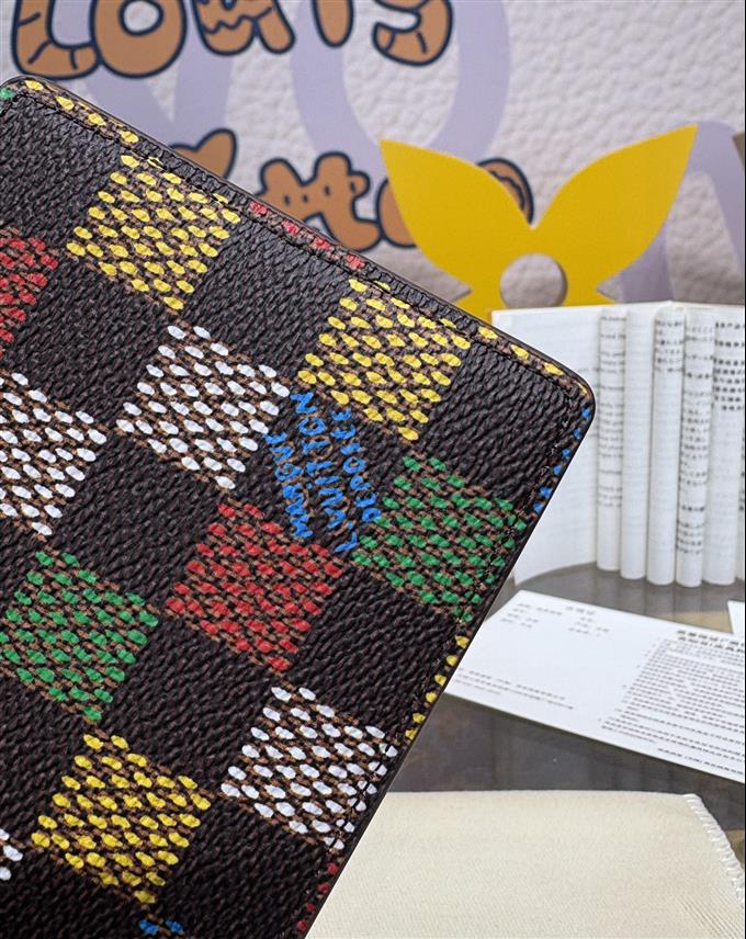 2025224N00185121338713