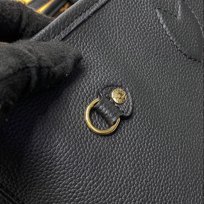 2025224M11946103824496