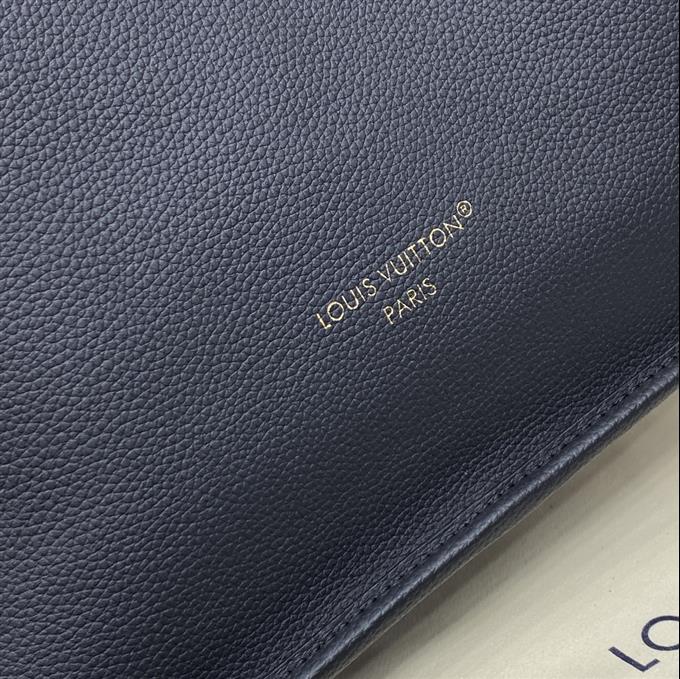 2025224M11946103824512