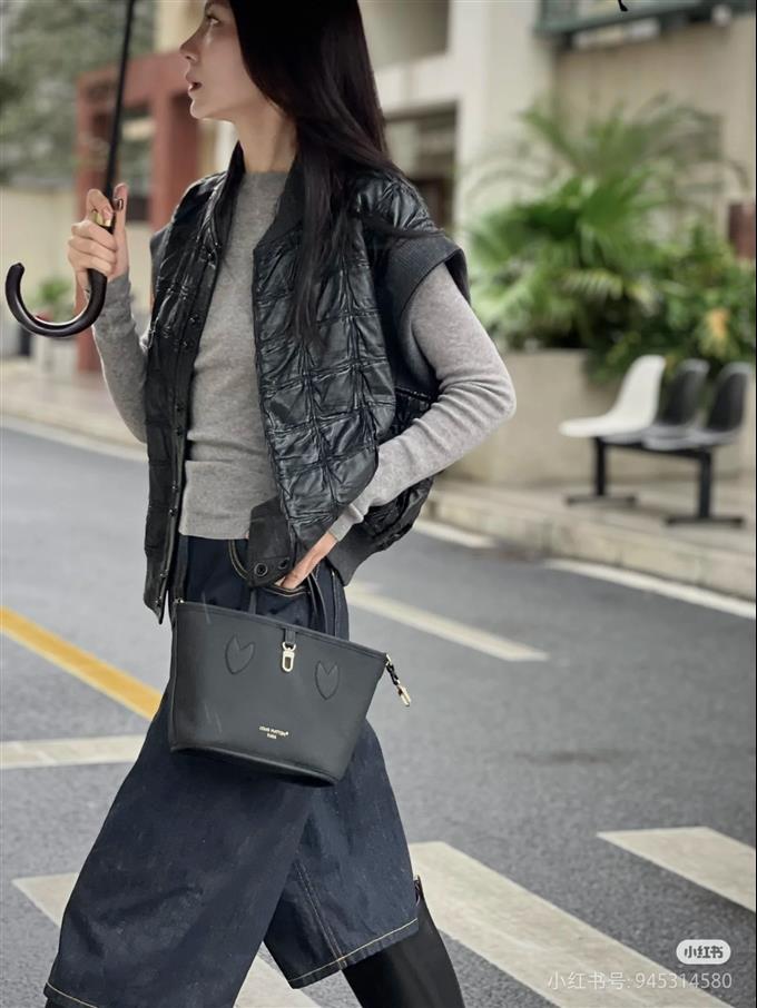 2025224M12099103831620