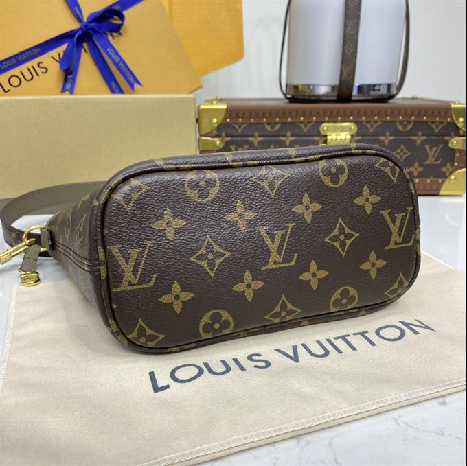 2025224M12106103827701