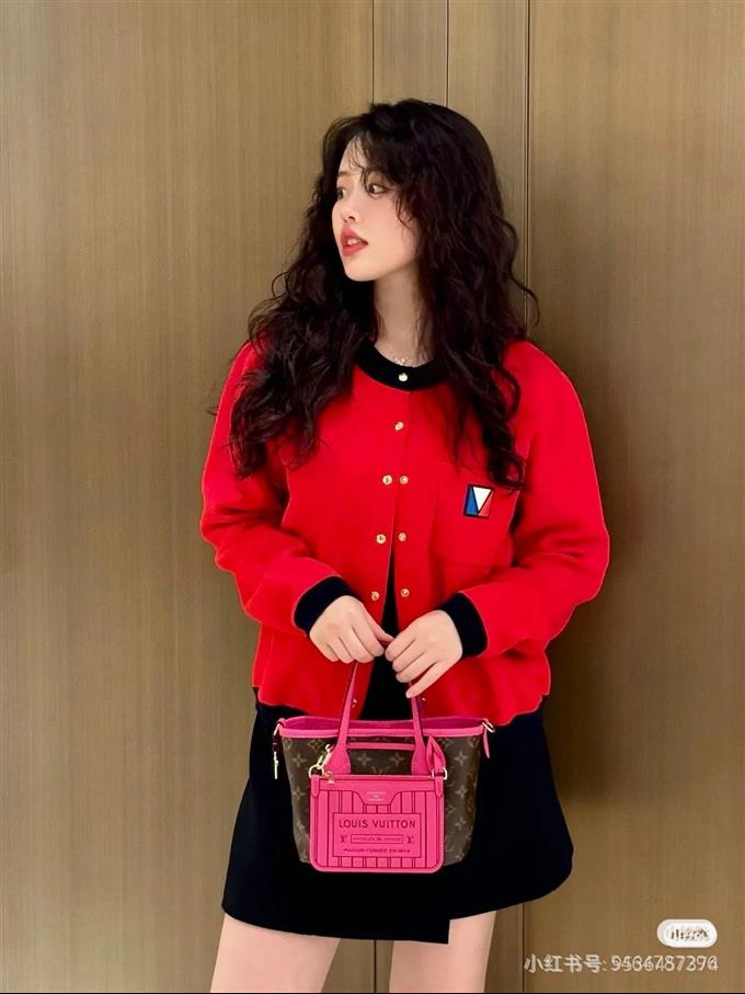 2025224M12106103832449