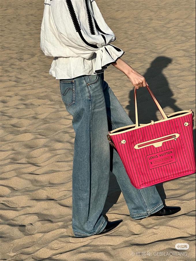 2025224M12257103832309