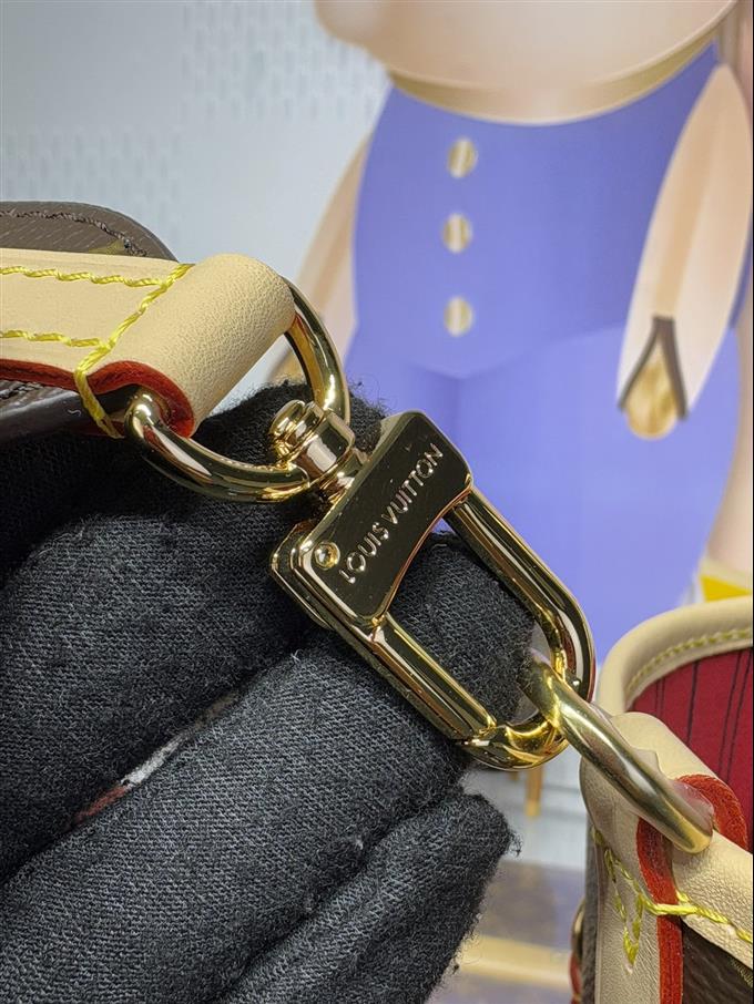 2025224M1225711513542