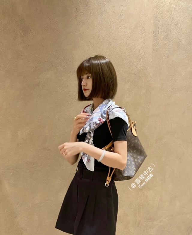 2025224M4124511518513