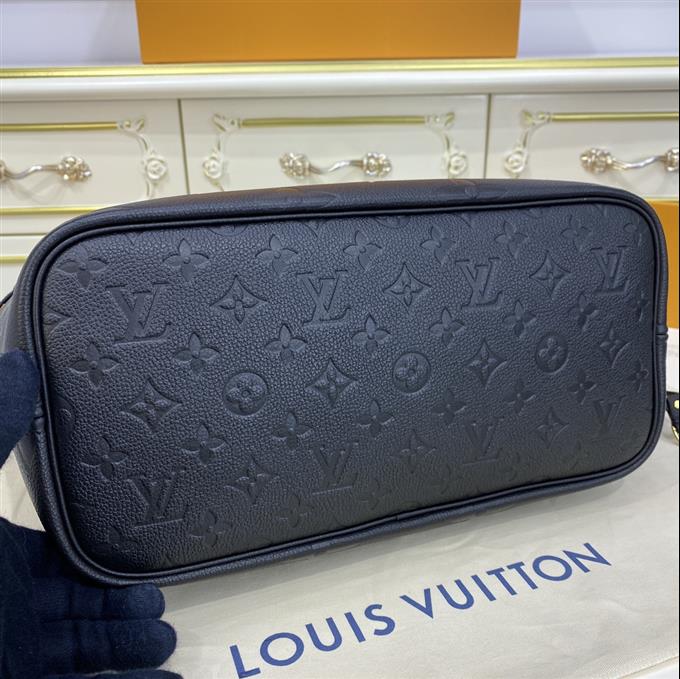 2025224M45685103829773