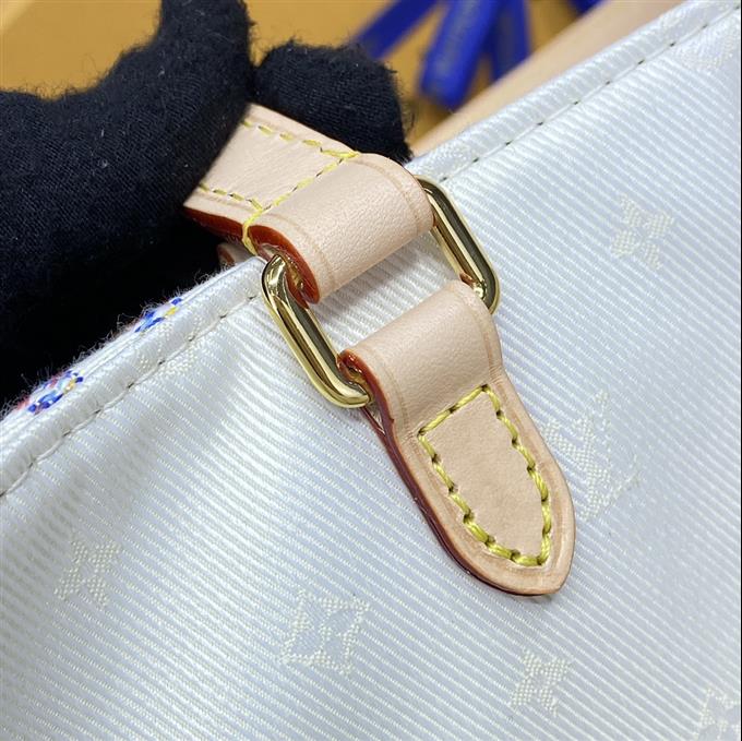 2025224M24708102550767