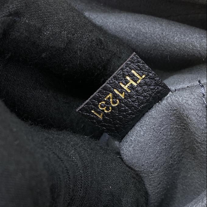 2025224M4600222246128