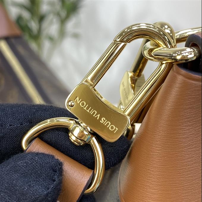 2025224M46311223652374