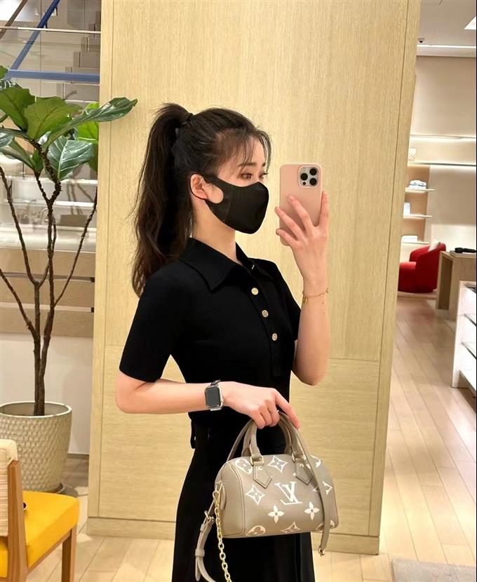 2025224M46575222440376