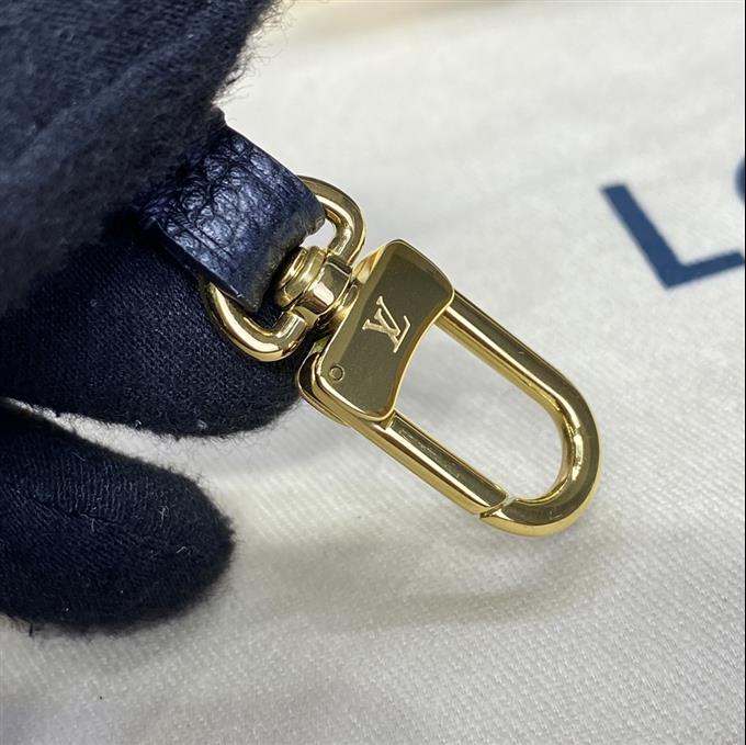 2025224M4672522247290