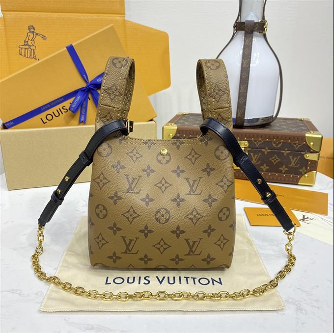 2025224M46816223643158