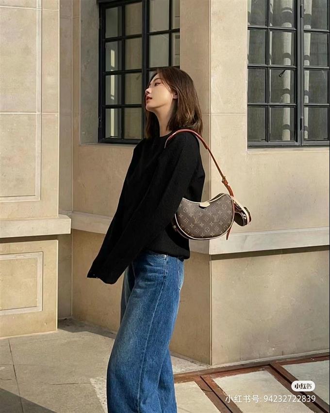 2025224M4682822377668