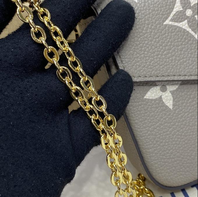 2025224M82610222410523