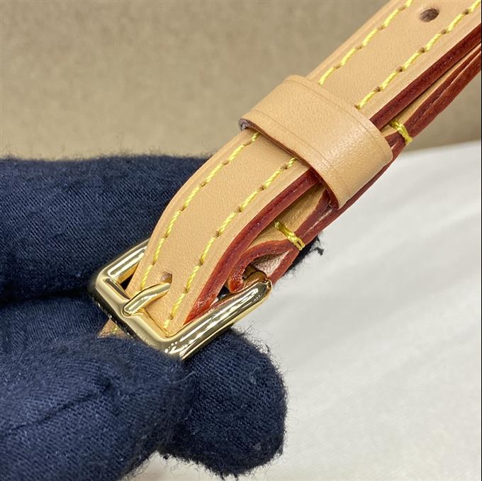 2025224M82717223657892