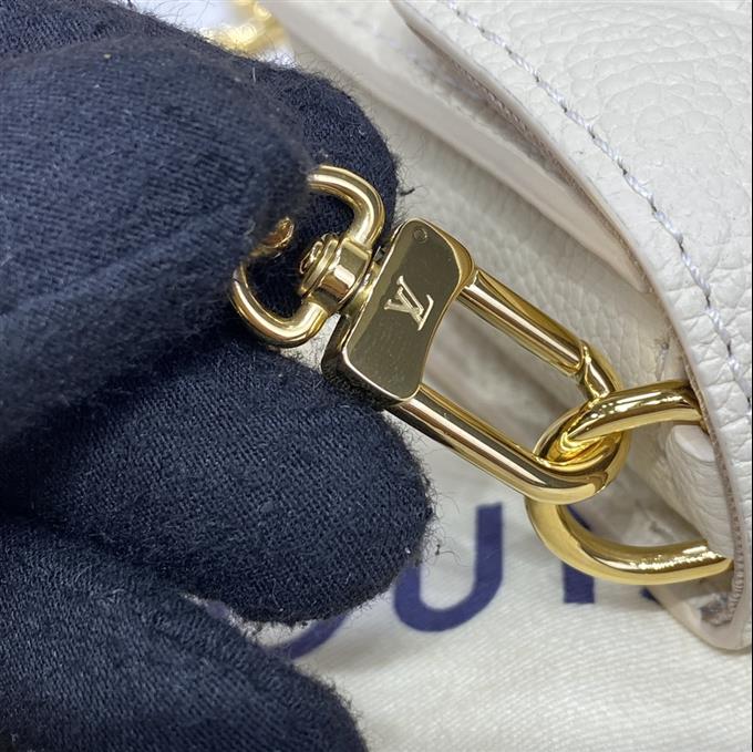 2025224M82836222410885