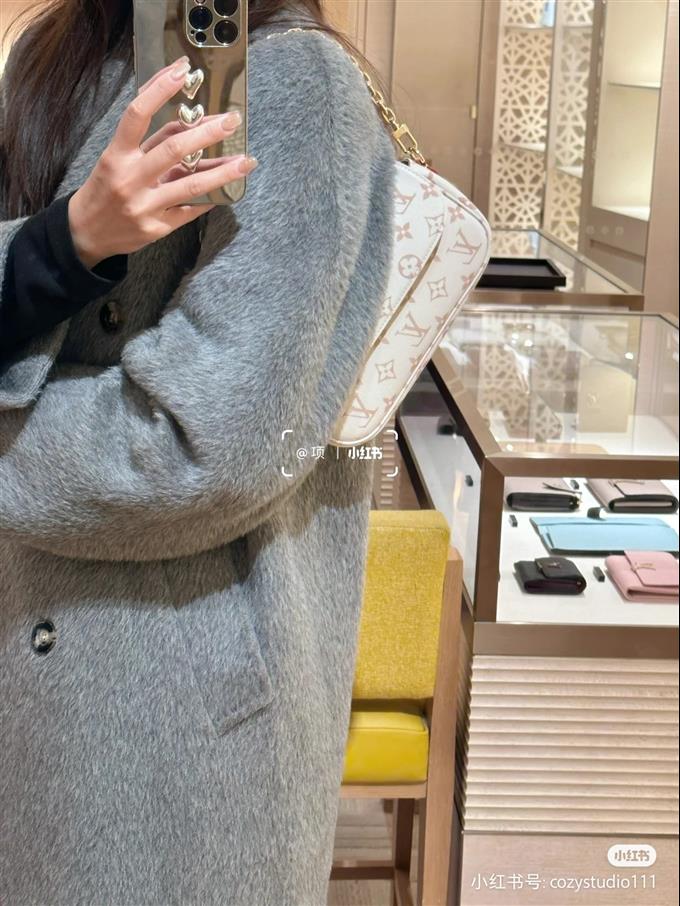 2025224M83091223710856