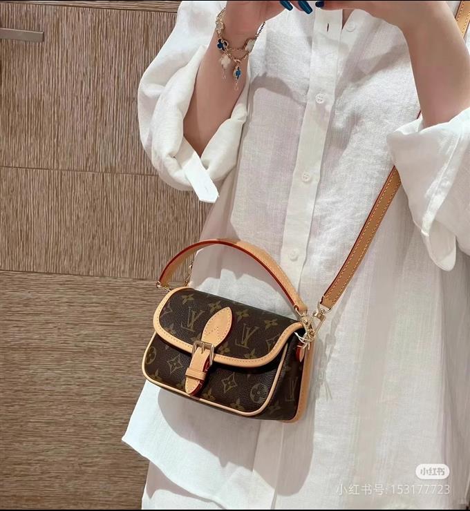 2025224M83298215747506