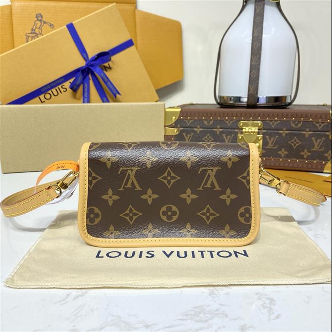 2025224M83298223659317