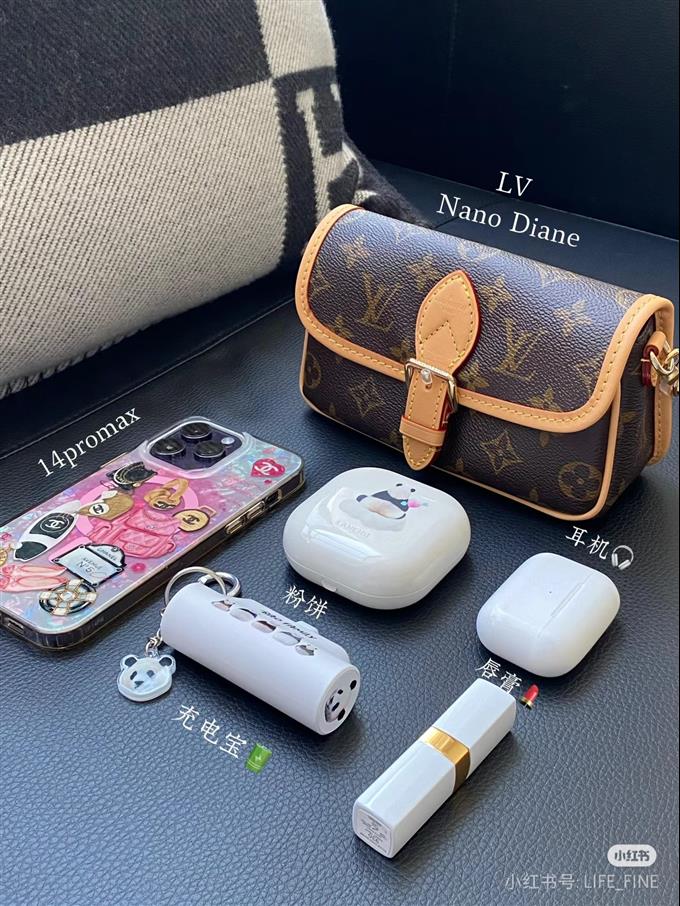 2025224M83298223711831