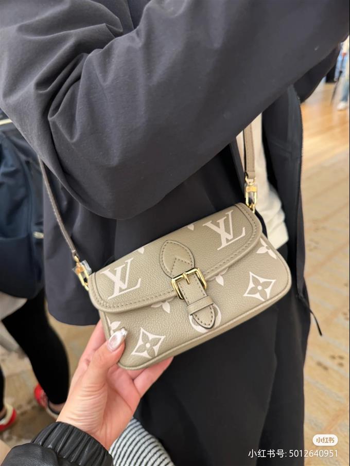 2025224M83300222411611