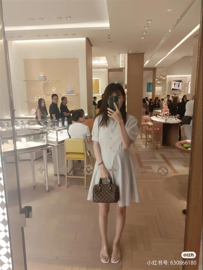 2025224N4048922375391