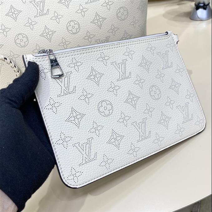 2025224M21850224349349