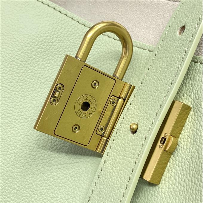 2025224M2534322243479