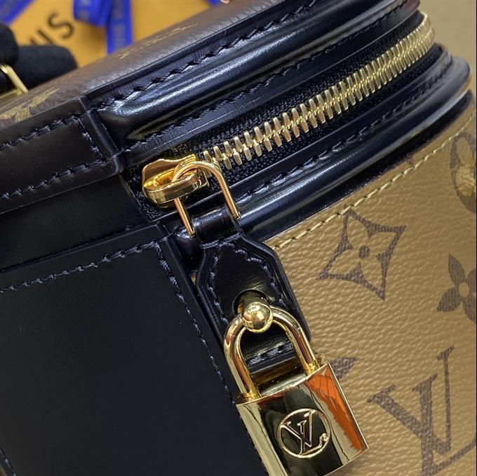 2025224M43986223647826