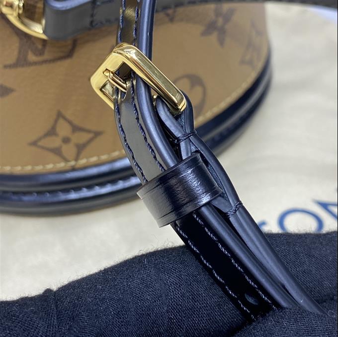 2025224M43986223647841