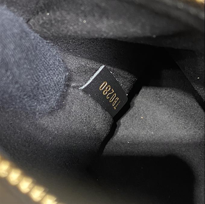 2025224M44020223647995