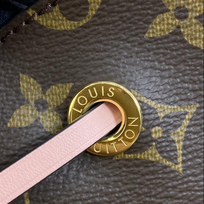 2025224M44022223648275