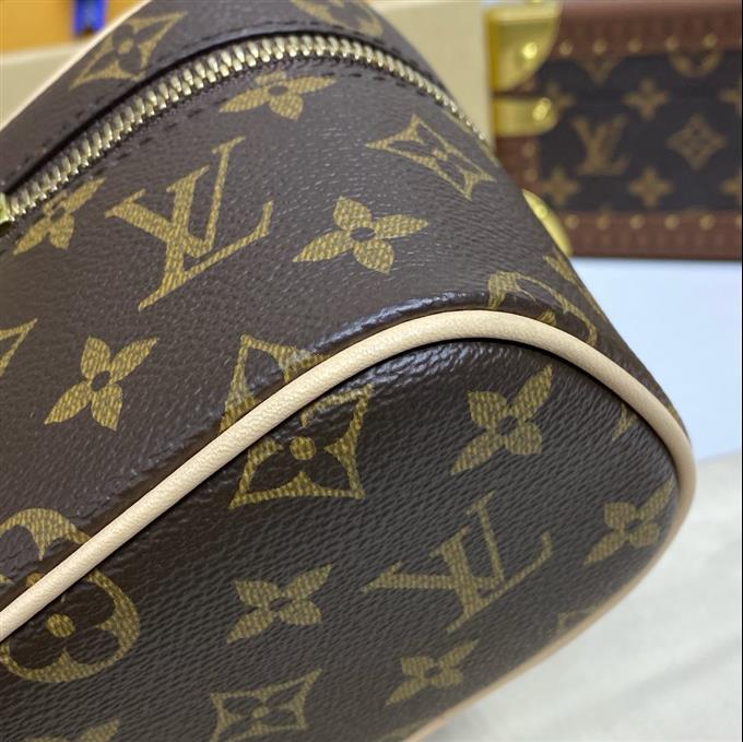 2025224M44936223649727