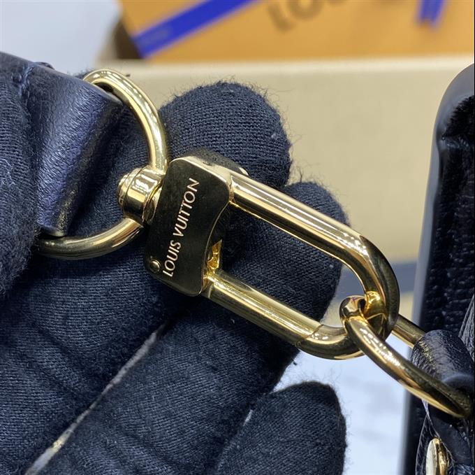 2025224M4577322245579