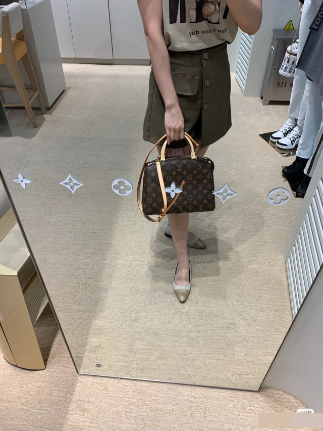 2025224M45898215745415