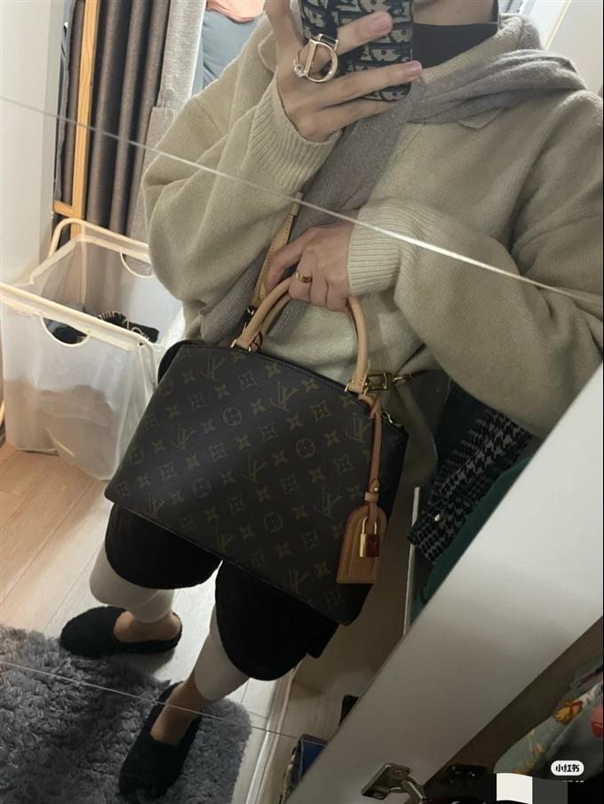 2025224M45898215745447