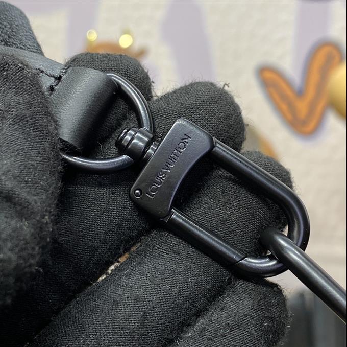 2025224M113701164533