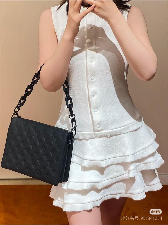 2025224M1137011645521