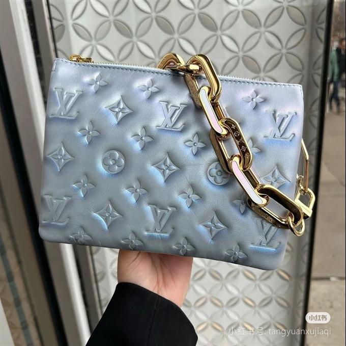 2025224M2433811646841