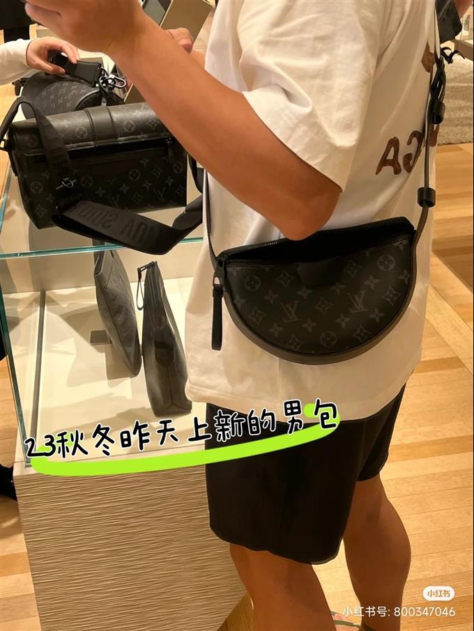 2025224M2383515153217