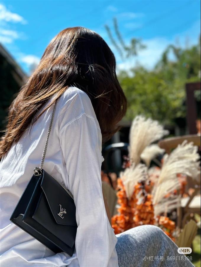 2025224M63471144343982