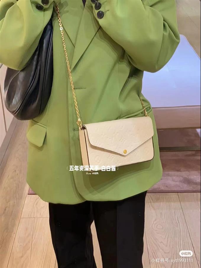 2025224M8236314112624