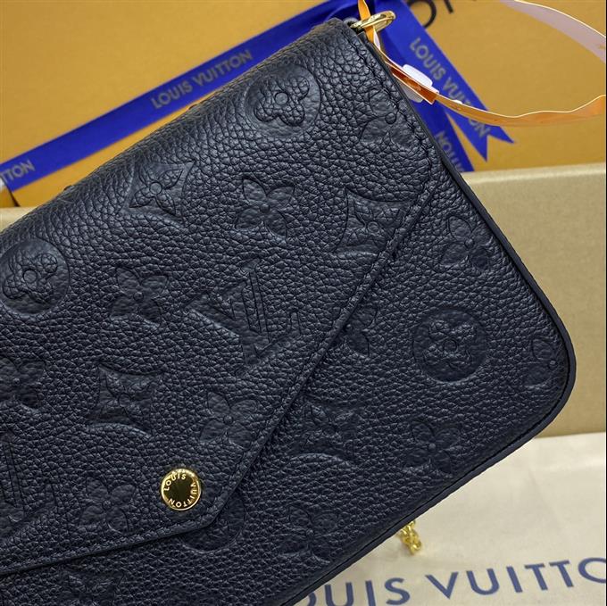 2025224M82777221813222