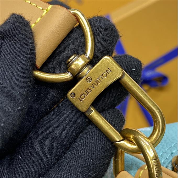 2025224M2441910951981