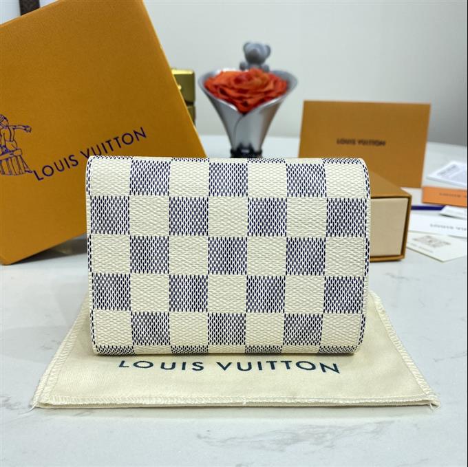 2025224M62360104118581