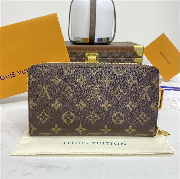 2025224M62581104120837