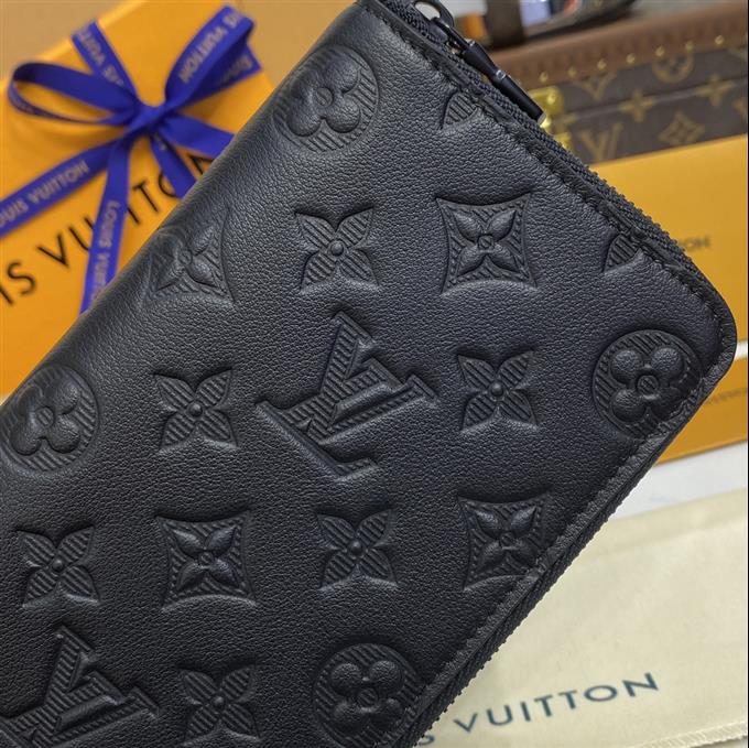 2025224M62902104120584