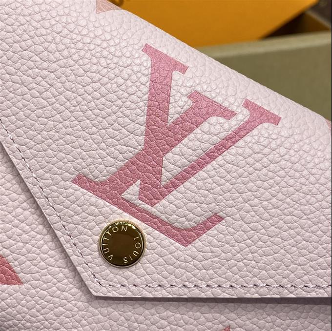 2025224M81861104119524