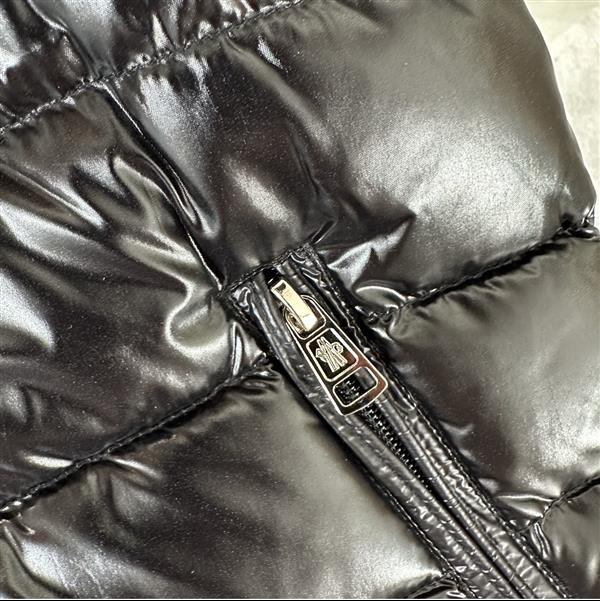 2024322133443986270300